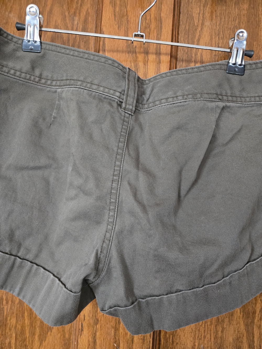 Express Olive Brown Rolled Hem Button-Front Jean Shorts - Picture 5 of 7